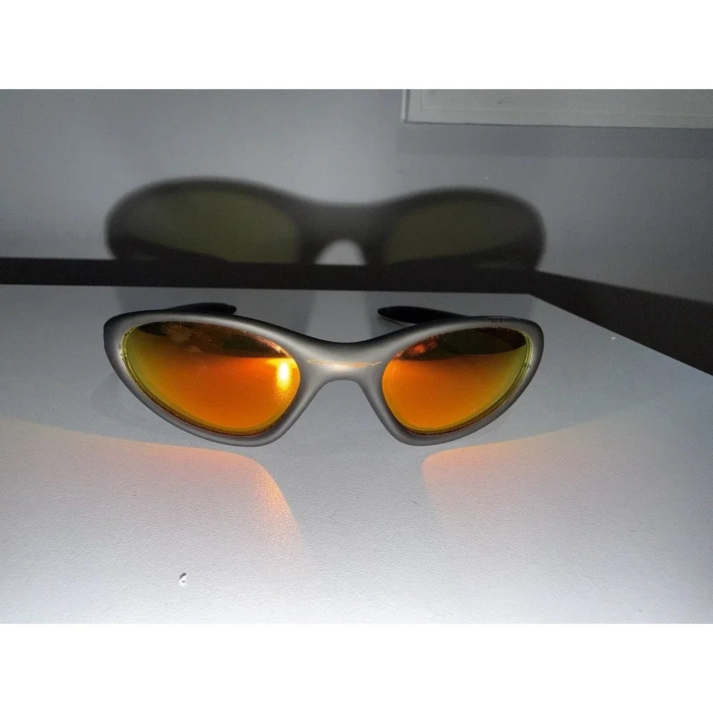 Oakley Minute Dark Gray Frame with Fire Iridium‎ Polarized Lens Y2K